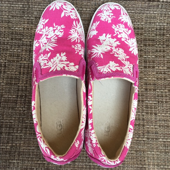 UGG Limited Edition Floral Slip on Sneakers - Picture 3 of 5